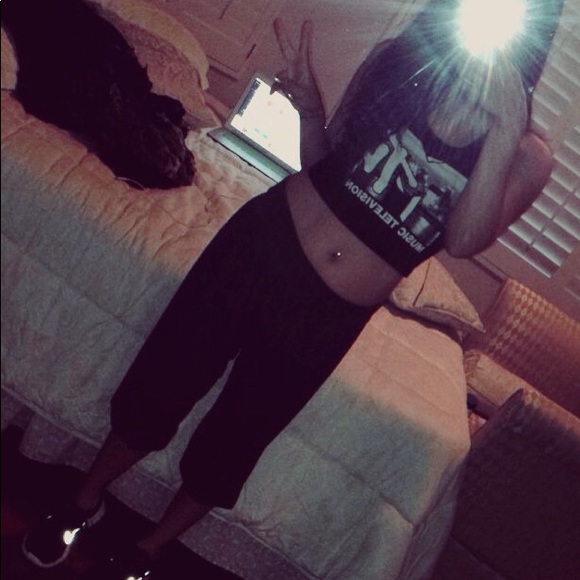 Hello - I’m Helena🤍✨ - Picture 4 of 8